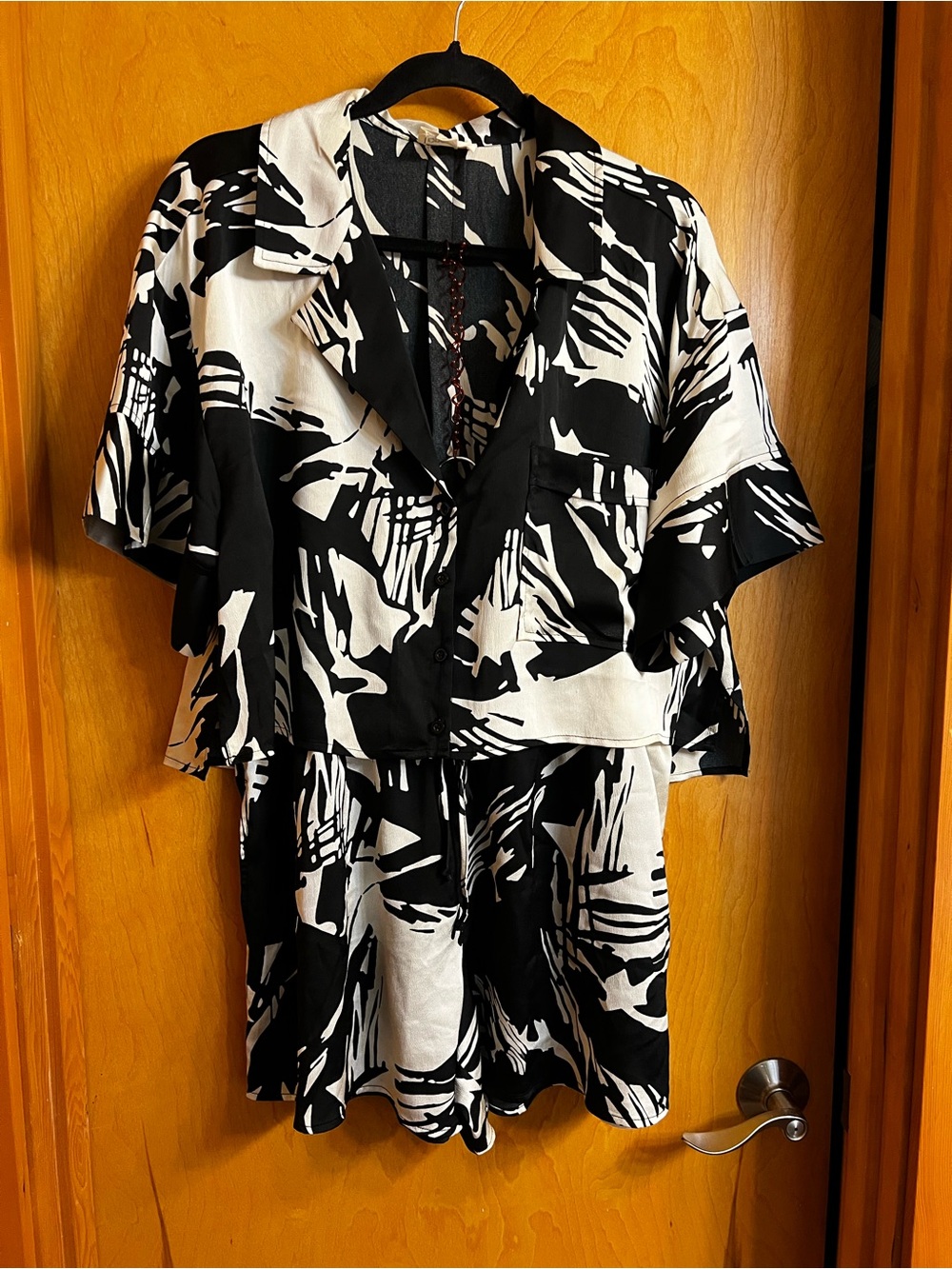 Black & White Abstract Print Women's Top - Lightweight Summer Shirt & Short Set